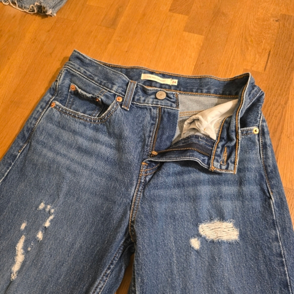 🔴 3/$30 Levi's 24×30.5 Low Pro Amplify It Medium Wash Straight Leg Jean - Picture 10 of 13
